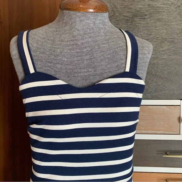Old Navy Ponte Sheath Dress - Striped - Picture 3 of 6
